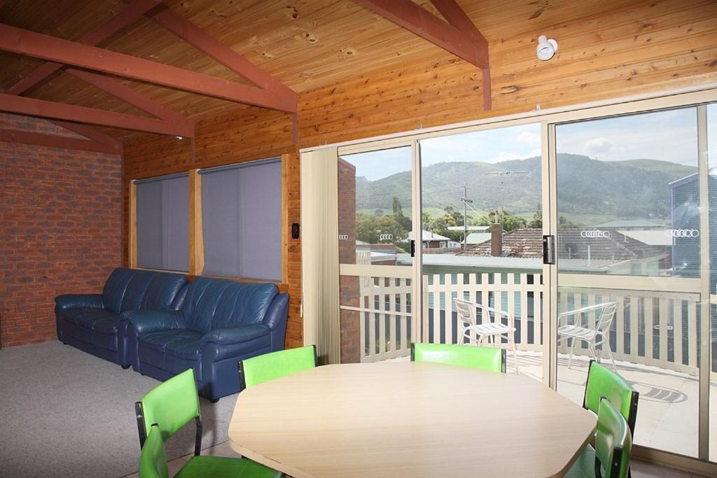 Apollo Bay Backpackers Lodge Eksteriør billede